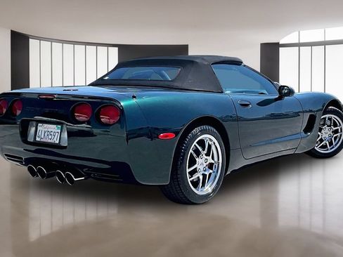 Used 2000 Chevrolet Corvette Convertible w/ Performance Handling Pkg RWD image 6