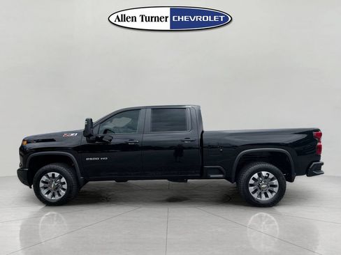 New 2026 Chevrolet Silverado 2500 Custom w/ Custom Value Package AWD/4WD image 6