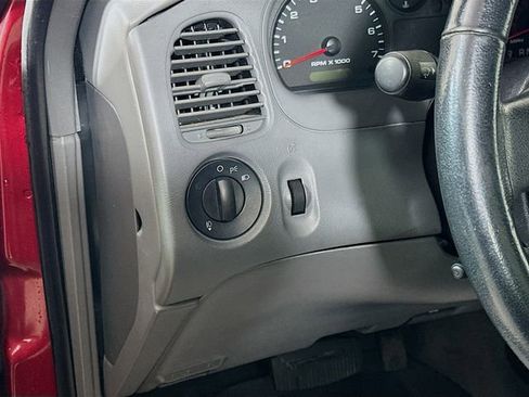 Used 2010 Ford Ranger XLT image 11