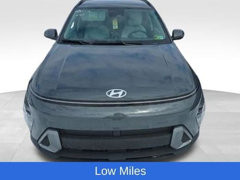 Used 2025 Hyundai Kona SEL image 4
