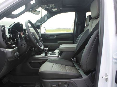New 2026 Chevrolet Silverado 1500 ZR2 w/ Dark Appearance Package AWD/4WD image 21