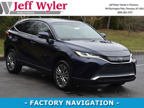 Used 2021 Toyota Venza Limited image 1