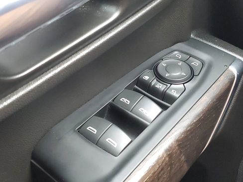 Used 2023 GMC Sierra 2500 Denali w/ Technology Package image 24