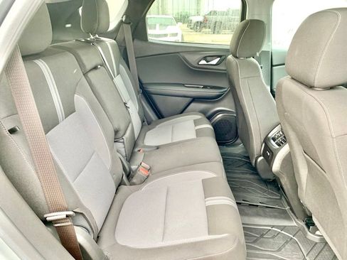 Used 2024 Chevrolet Blazer LT w/ Convenience Package FWD image 25