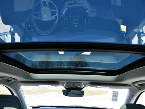 New 2026 Volvo XC90 B6 Ultra w/ Protection Package Premier AWD/4WD image 26