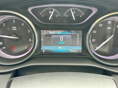 Used 2020 Buick Envision Essence FWD image 22