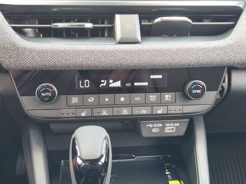 New 2026 Subaru Outback Limited AWD/4WD image 16