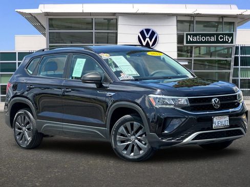 Used 2023 Volkswagen Taos S FWD image 2