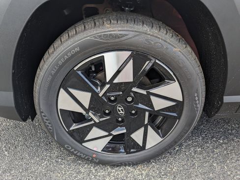 New 2025 Hyundai Kona SEL image 11