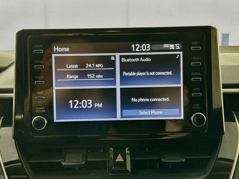 Used 2020 Toyota Corolla LE FWD image 17