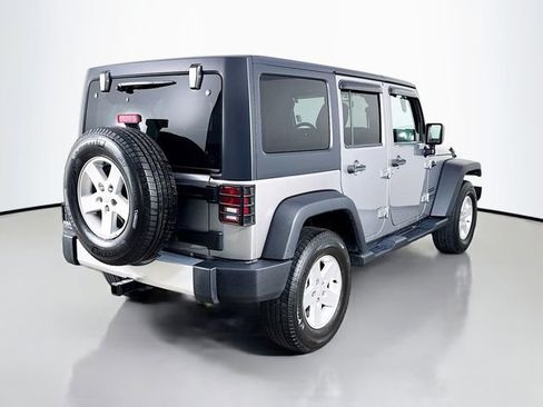 Used 2017 Jeep Wrangler Unlimited Sport image 6