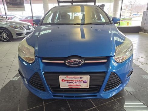 Used 2014 Ford Focus SE image 2