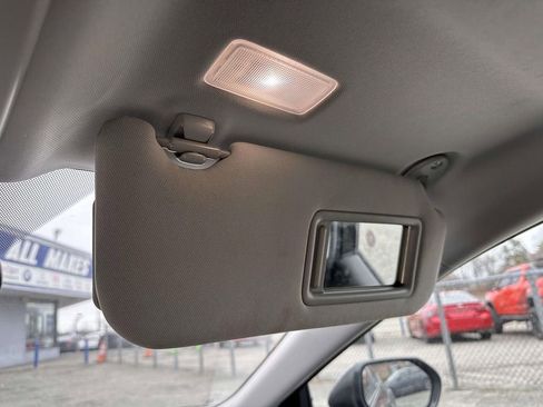Used 2025 Toyota Camry SE FWD image 29