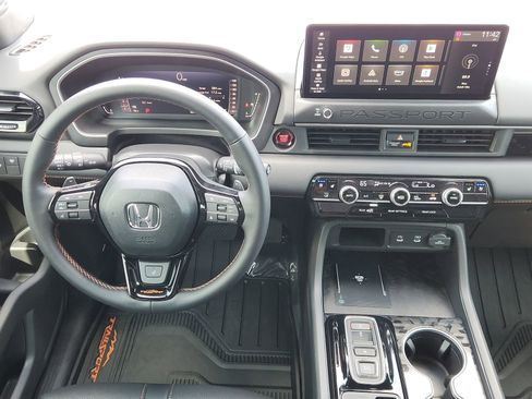 Certified 2026 Honda Passport TrailSport Elite image 31