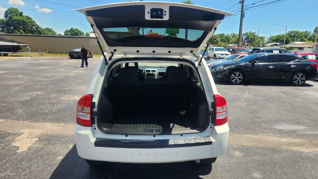 Used 2008 Jeep Compass Sport FWD image 12