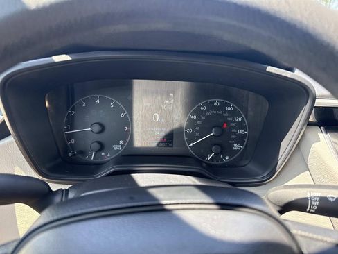 Used 2024 Toyota Corolla LE FWD image 32