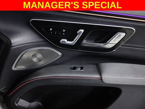 Used 2023 Mercedes-Benz EQS 580 4MATIC SUV image 52