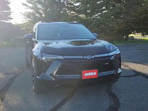 Certified 2024 Chevrolet Blazer EV RS image 38