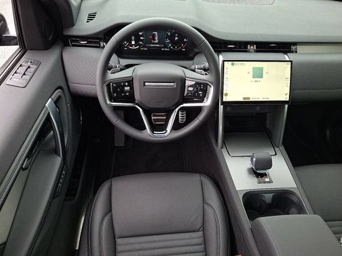 New 2026 Land Rover Discovery Sport Landmark AWD/4WD image 5