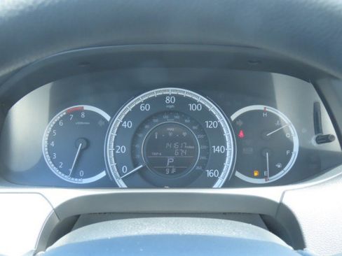 Used 2013 Honda Accord LX image 25