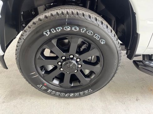 New 2024 RAM 2500 Laramie w/ Night Edition AWD/4WD image 12