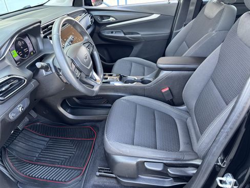 Used 2023 Chevrolet Bolt EUV LT w/ Driver Confidence Package FWD image 12