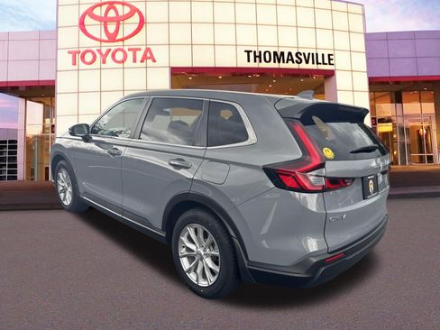 Used 2025 Honda CR-V EX image 5