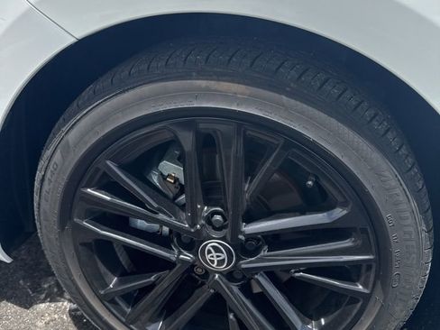 Used 2025 Toyota Camry SE FWD image 10