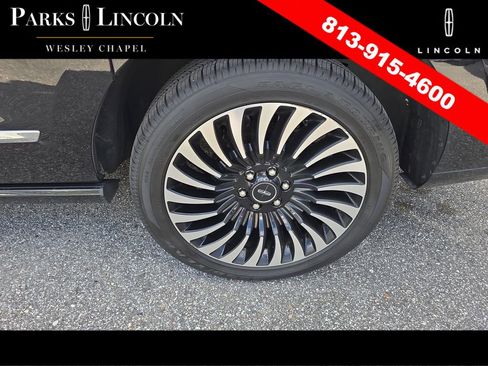 Used 2021 Lincoln Navigator L Black Label image 9