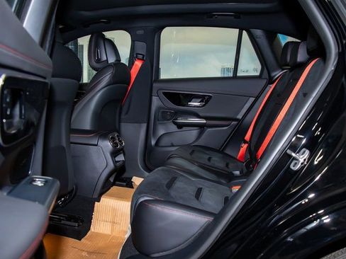 Used 2026 Mercedes-Benz GLC 43 AMG 4MATIC image 22