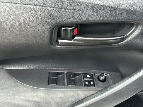 Used 2024 Toyota Corolla LE FWD image 15
