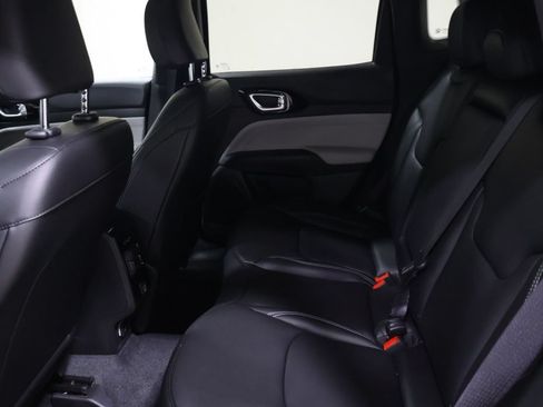 New 2026 Jeep Compass Limited AWD/4WD image 12