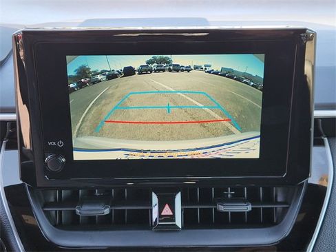 Certified 2025 Toyota Corolla SE image 14