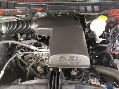 Used 2021 RAM 1500 Tradesman RWD image 30