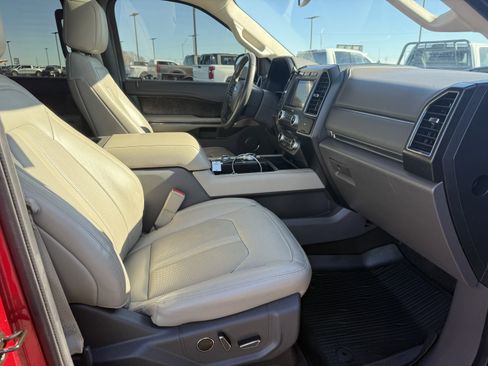 Used 2018 Ford Expedition Max Limited w/ Equipment Group 302A image 10
