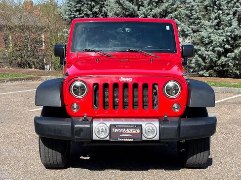 Used 2015 Jeep Wrangler Unlimited Sport w/ Quick Order Package 24S AWD/4WD image 20