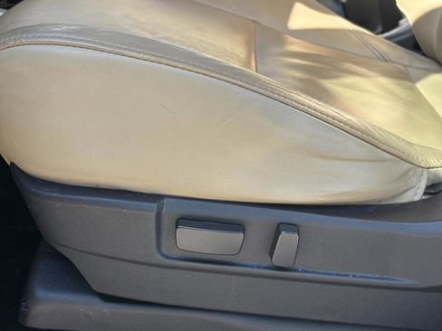 Used 2019 Mitsubishi Outlander SE image 19