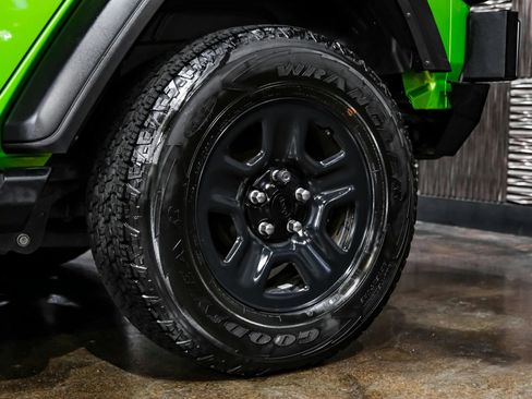 Used 2020 Jeep Wrangler Unlimited Sport AWD/4WD image 56