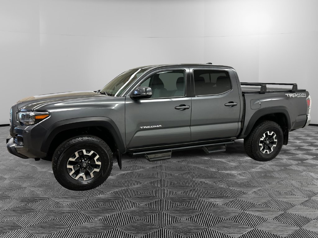 Used 2021 Toyota Tacoma TRD Off-Road AWD/4WD image 4