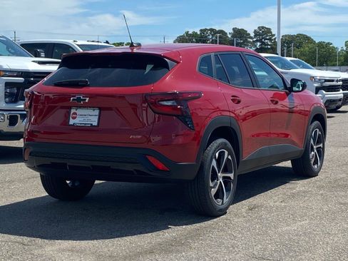 New 2026 Chevrolet Trax RS FWD image 3
