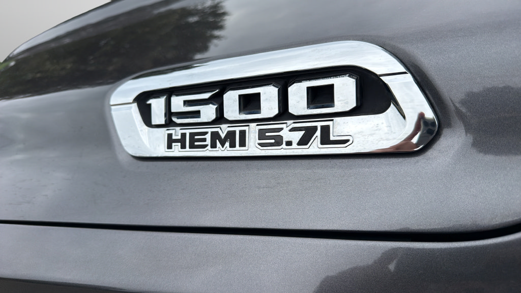 Used 2019 RAM 1500 Big Horn RWD image 33