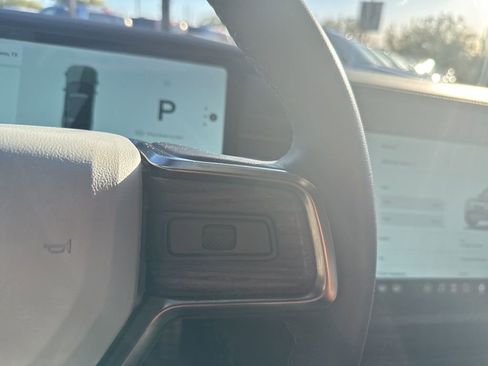 Used 2023 Rivian R1S Adventure image 90