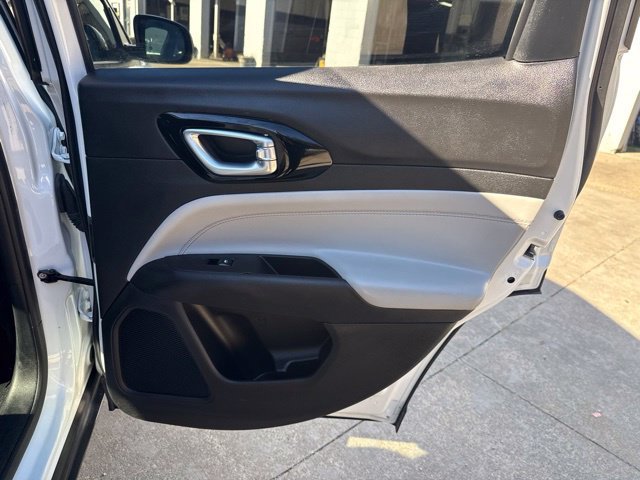 Used 2024 Jeep Compass Limited AWD/4WD image 25