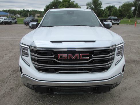 New 2026 GMC Sierra 1500 SLT w/ SLT Convenience Package AWD/4WD image 10