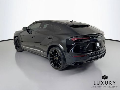 Used 2020 Lamborghini Urus AWD/4WD image 8