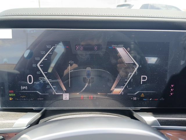 New 2026 BMW 760i xDrive w/ Executive Package AWD/4WD image 24