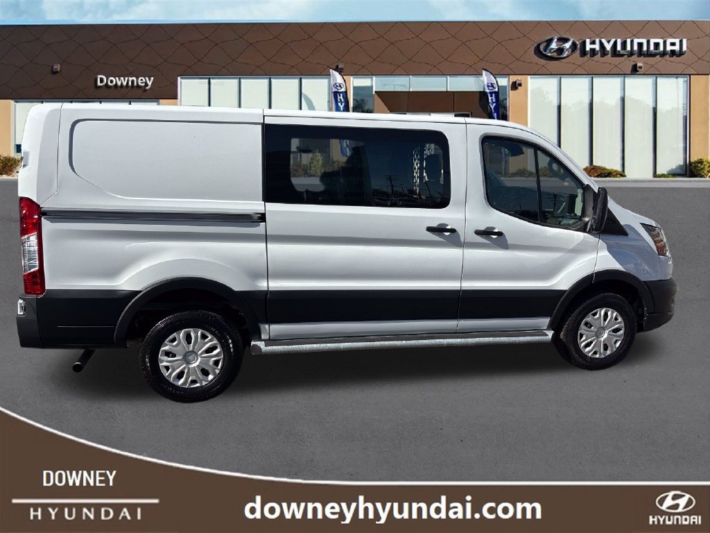 Used 2025 Ford Transit 250 Low Roof RWD image 6