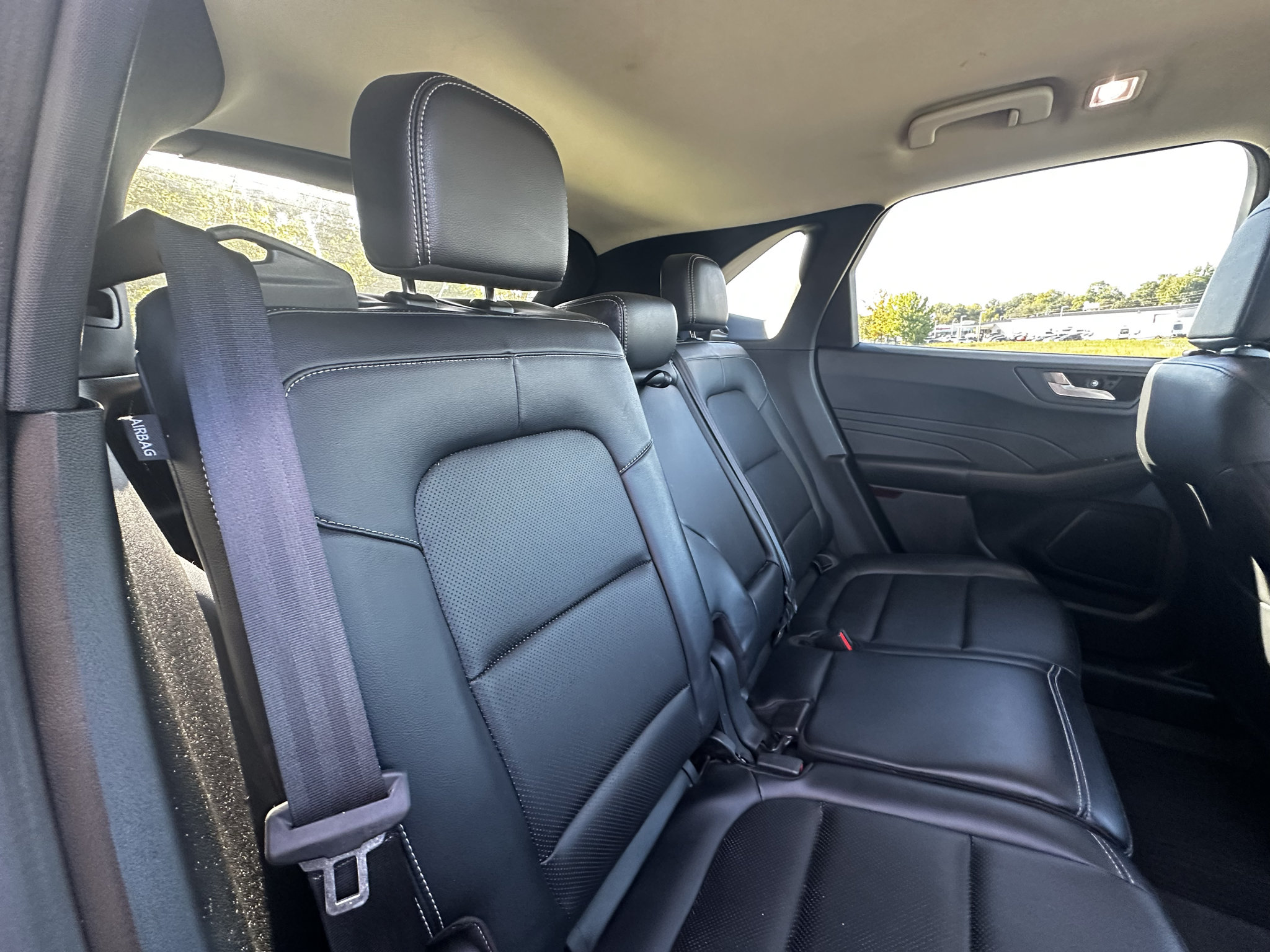 Used 2021 Ford Escape SEL w/ Technology Package AWD/4WD image 25