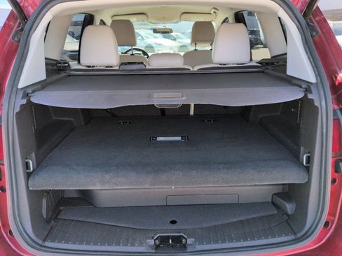 Used 2017 Ford C-MAX Energi SE w/ Equipment Group 401A image 6