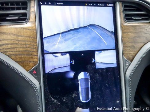 Used 2020 Tesla Model X Long Range image 21
